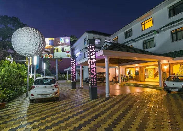 Golf View Hotels & Suites Nedumbassery